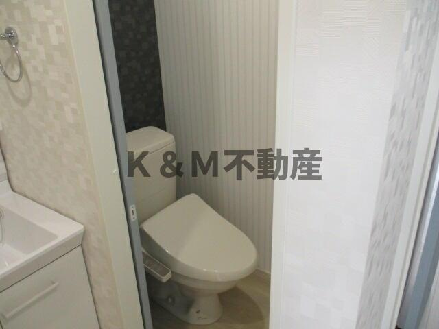 センチュリーオークＢ棟のトイレ|シンプルで使いやすいトイレです