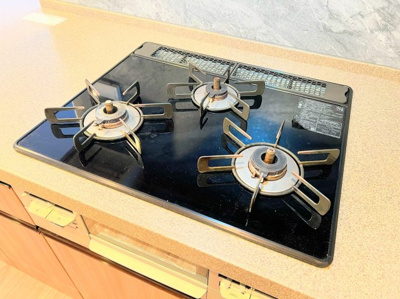 【キッチン】 | ◆ドレッセ横浜　十日市場レジデンス◆ | ◆毎日使うものだからこそ、料理をする人にとって何口あるのかは重要なポイントですね！