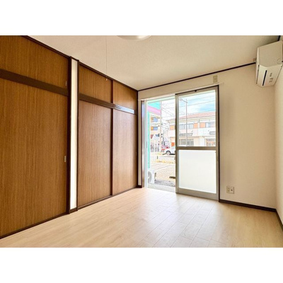 【居間・リビング】