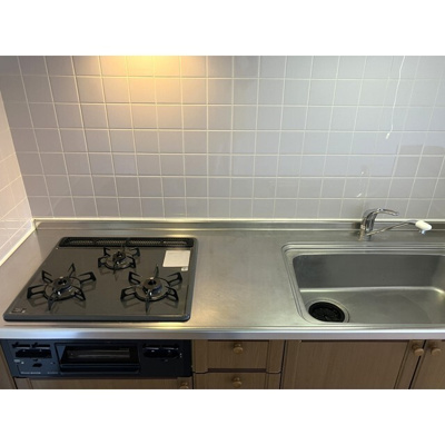 【キッチン】 | 3口コンロ・魚焼きグリル・サーモスタット水栓