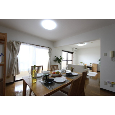 【居間・リビング】