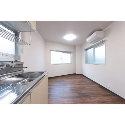 【居間・リビング】