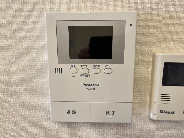 ブルームの内装|カメラ付きインターホン