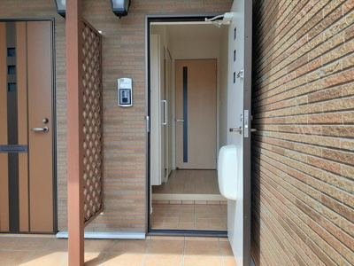 【玄関】 | ゼオライト