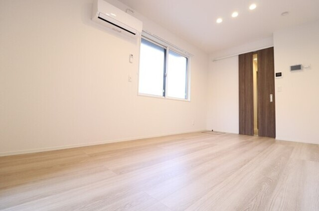 La Maison 表町の内装|洋室７．７帖