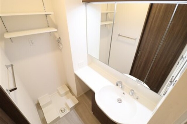 La Maison 表町の洗面所|洗面室