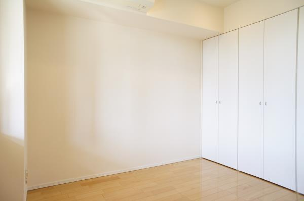 アパートメンツ三田の居間・リビング