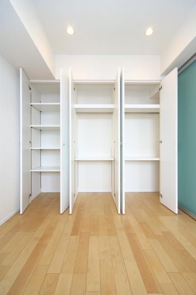 アパートメンツ三田の居間・リビング