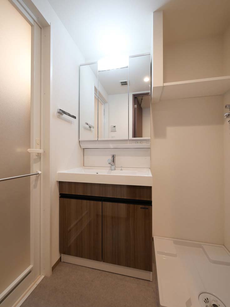 コンポジット渋谷本町の内装