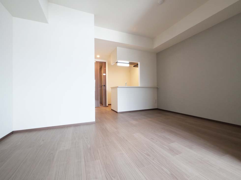 コンポジット渋谷本町の内装