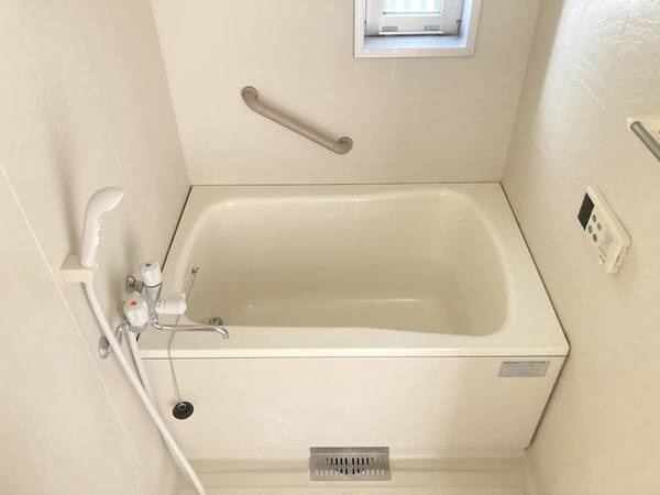 ビレッジハウス古和釜4号棟の浴室|ビレッジハウスの同一物件・同一タイプの間取りの写真です