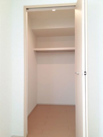 ラヴィベールⅠの収納|小物を収納するのに便利です