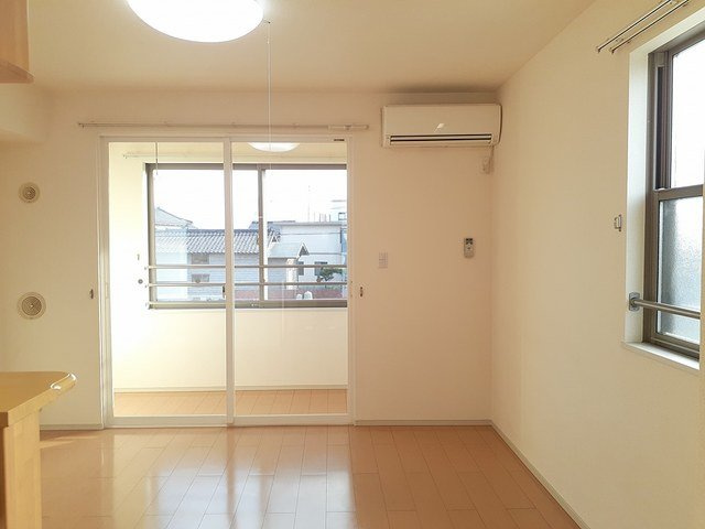 グラースⅡの居間・リビング|リビングです