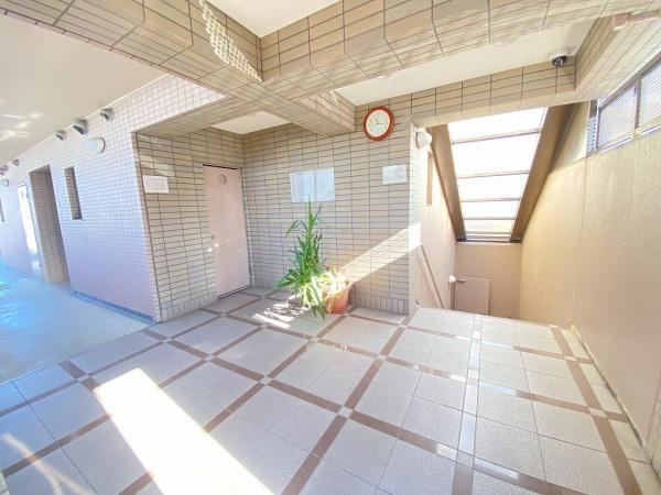 【エントランス】 | ロイアルヒルズ舞子