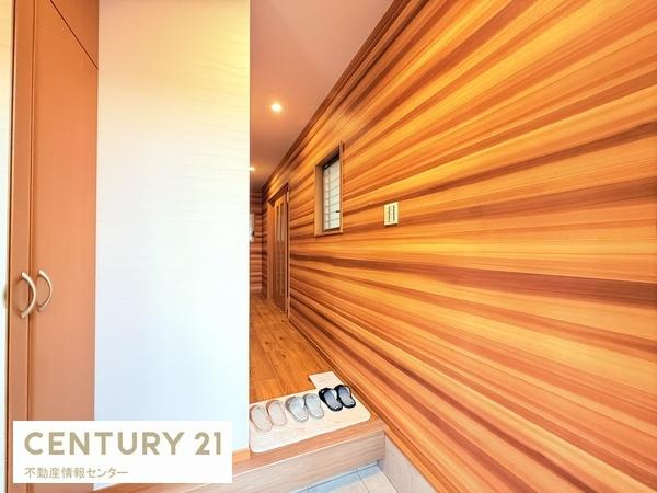 【玄関】 | 南市岡１丁目　中古戸建