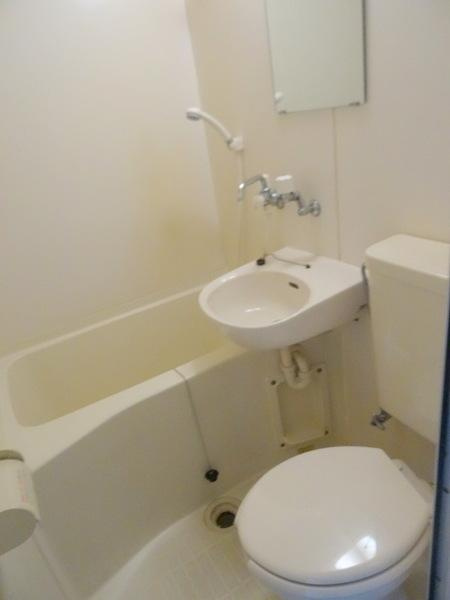 メゾン　ルリエルの浴室|★広めのお風呂です★