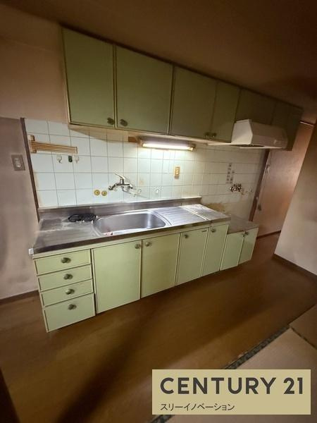 三軒家西1丁目中古戸建のキッチン