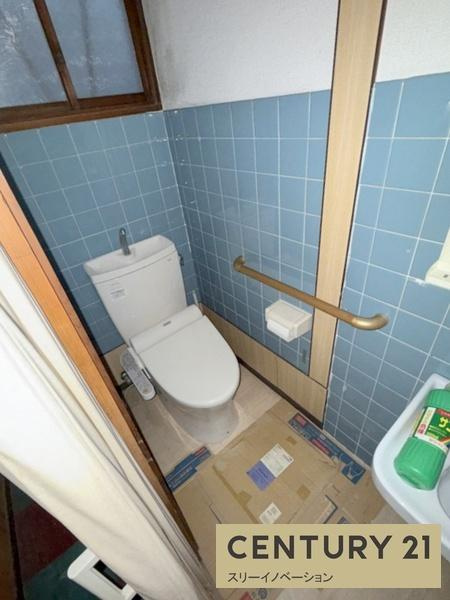泉尾4丁目中古戸建のトイレ