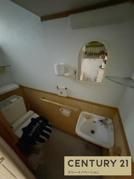 泉尾4丁目中古戸建のトイレ