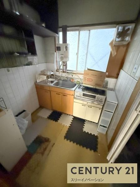 泉尾4丁目中古戸建のキッチン