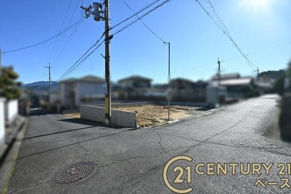 リナージュ菖蒲町 １号棟 ／新築一戸建の前面道路含む現地写真|■現地撮影写真■前面道路約４ｍでお車の出し入れも楽々！