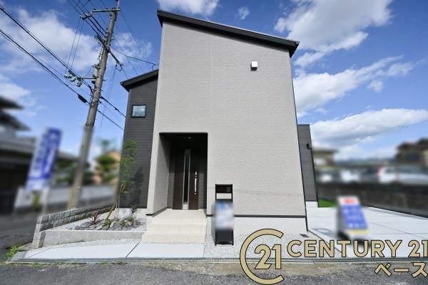 リナージュ菖蒲町 １号棟 ／新築一戸建