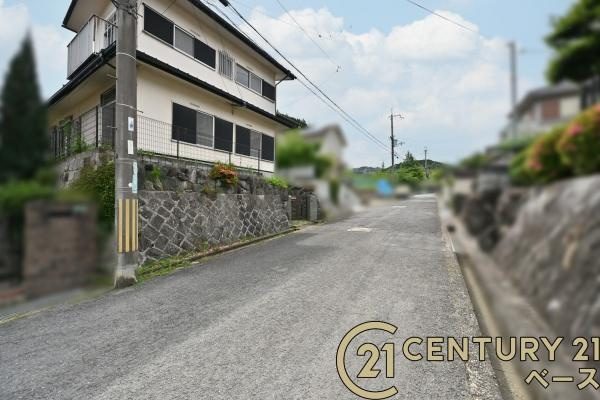 生駒郡平群町緑ケ丘５丁目　一戸建の前面道路含む現地写真|■現地撮影写真■