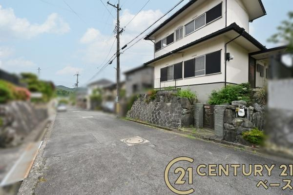 生駒郡平群町緑ケ丘５丁目　一戸建の前面道路含む現地写真|■現地撮影写真■