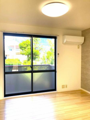 【洋室】 | サウスアメニティA