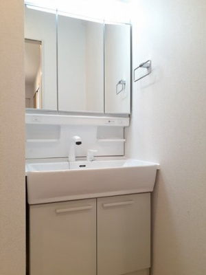 【洗面所】 | リヴィエール