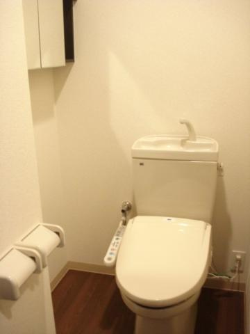 エル・ドラード引水のトイレ|シャワー付トイレ