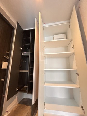 【収納】 | ルフォンプログレ堺筋本町タワーレジデンス | ルフォンプログレ堺筋本町タワーレジデンス　下駄箱