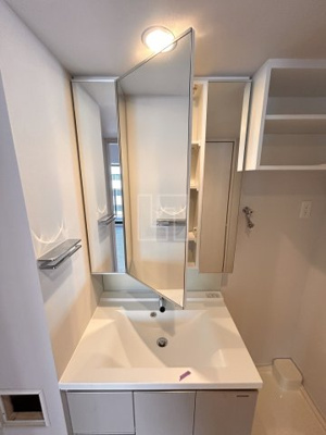 【洗面所】 | ルフォンプログレ堺筋本町タワーレジデンス | ルフォンプログレ堺筋本町タワーレジデンス　独立洗面化粧台