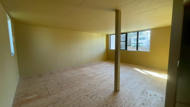 オオタ古戦場店舗の内装