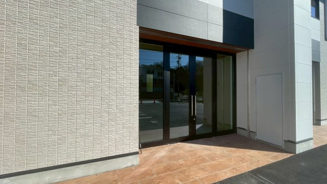 オオタ古戦場店舗のエントランス