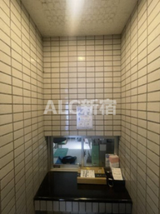 クリオ中野坂上壱番館のロビー