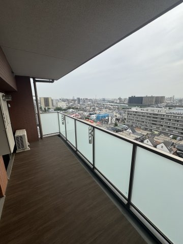 【バルコニー】プレジオ御幣島