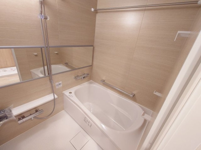 【浴室】 | ドゥ・マテール穴生（C-22）