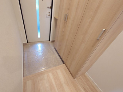 【玄関】 | ドゥ・マテール穴生（C-22）