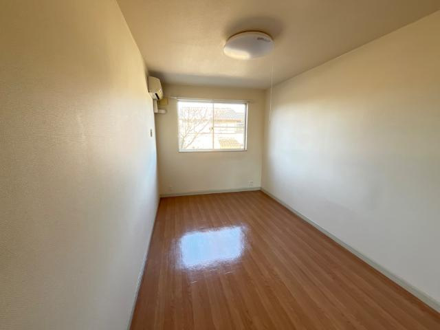 【内装】 | スカイピア | 洋室