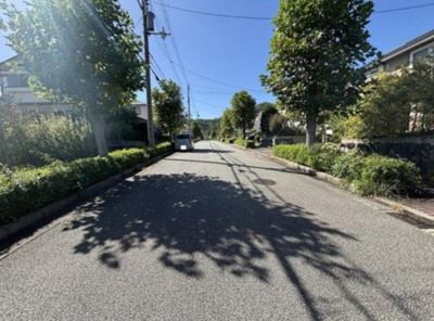 【前面道路含む現地写真】 | 兵庫県川辺郡猪名川町白金1丁目