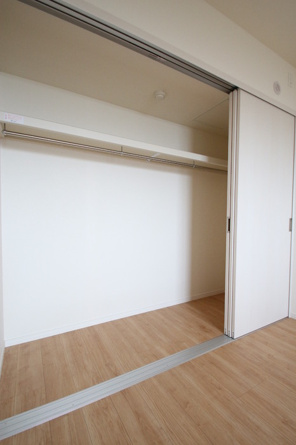  | 402 クローゼット