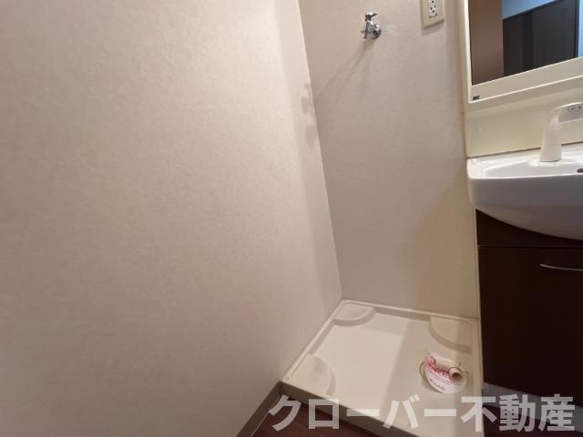 ヴァンルージュのその他|洗濯機置場