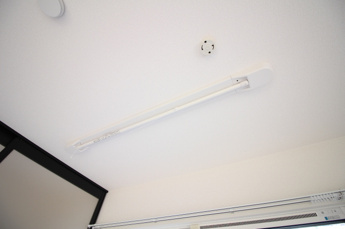  | B103 室内物干し