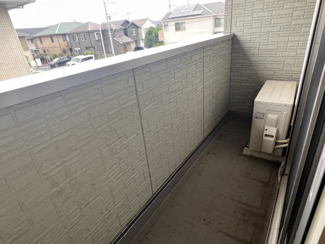 グローリアコート Aのバルコニー