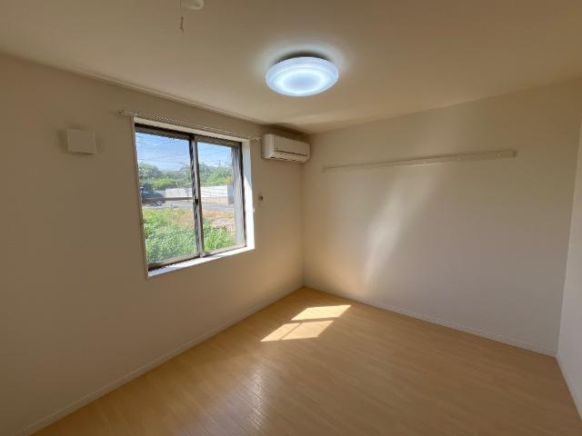 モア・クレアの内装|洋室