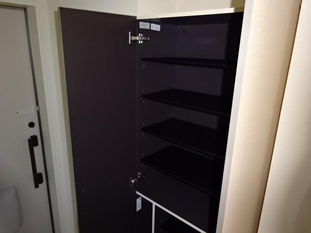 クレアーレの収納|シューズボックス