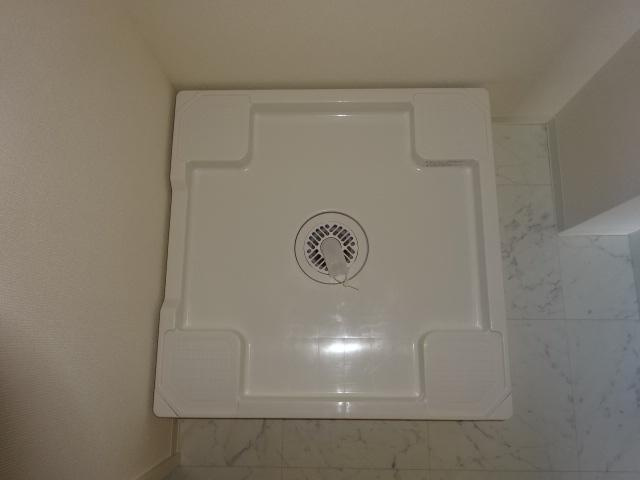 クレアーレのその他|洗濯機置場