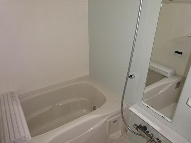 クレアーレの浴室|バス