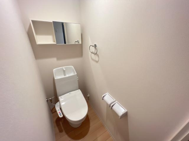 ユメグラン・ハッピネトゥーモのトイレ|シャワー付トイレ